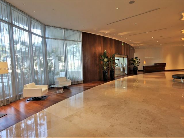 Apartment for sale  Unit #736 - photo 5692277