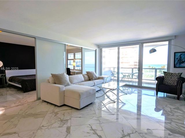 Apartment for sale  Unit #736 - photo 5692280