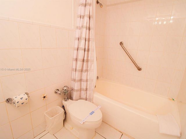 Apartment for sale  Unit #1221 - photo 5685257