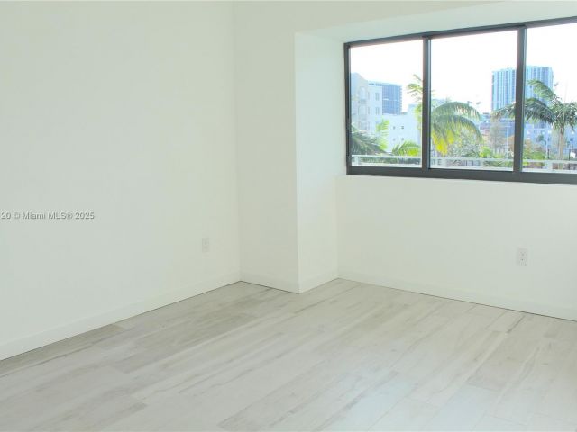 Apartment for sale  Unit #604 - photo 5654638