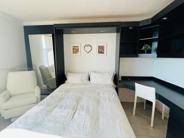 Apartment for rent  Unit #PH32 - photo 5634277