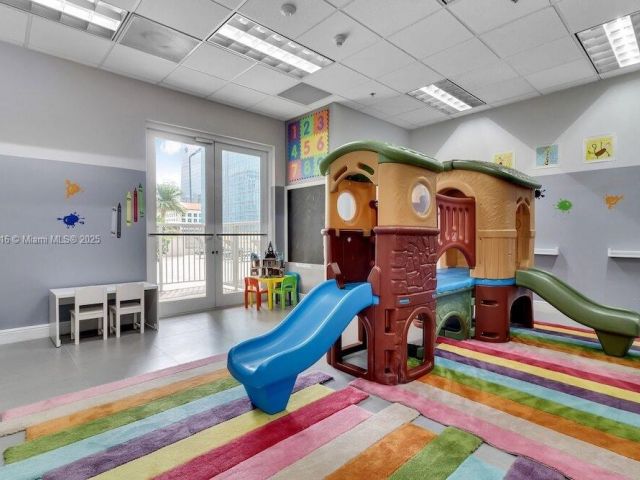 Apartment for sale  Unit #2504 - photo 6260684