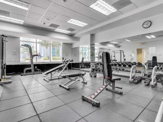 Apartment for sale  Unit #2504 - photo 6260686