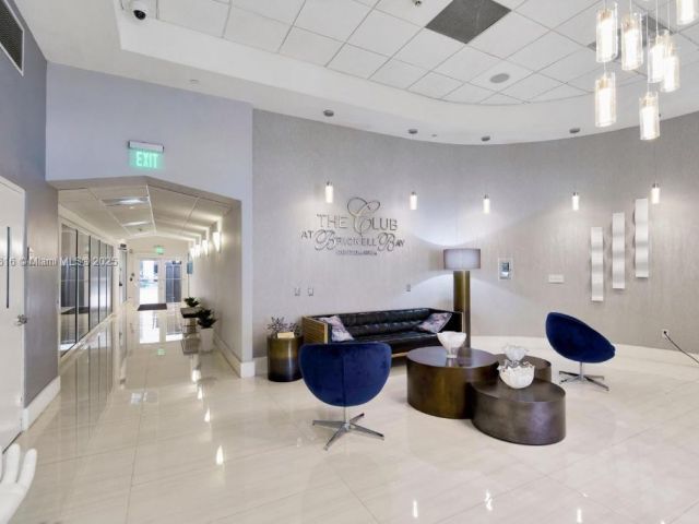 Apartment for sale  Unit #2504 - photo 6260688