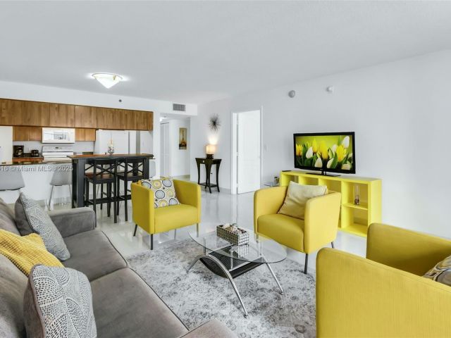 Apartment for sale  Unit #2504 - photo 6260699