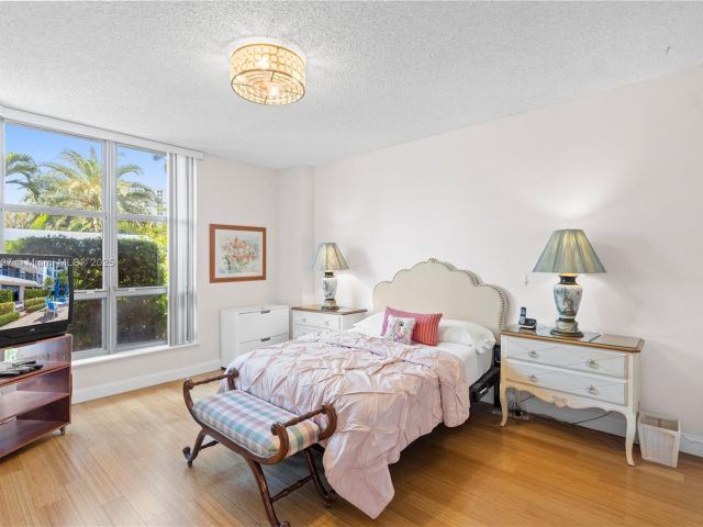 Apartment for sale  Unit #102 - photo 5796575