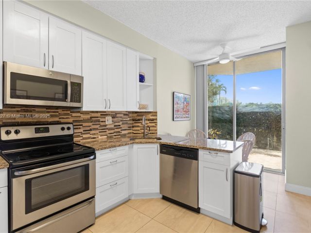 Apartment for sale  Unit #102 - photo 5796581