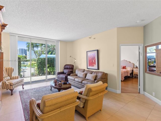 Apartment for sale  Unit #102 - photo 5796582