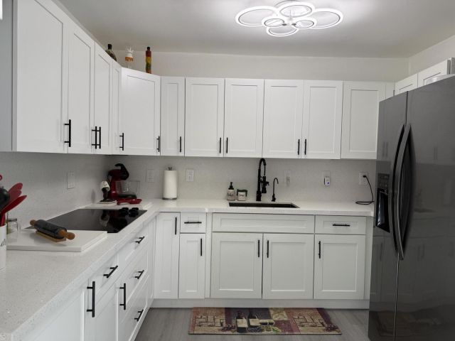 Home for sale at 303 NW 28 Way - photo 6172256