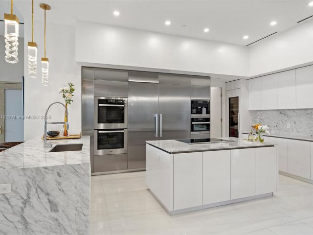 Apartment for sale  Unit #PH1508 - photo 5638871