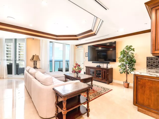 Apartment for sale  Unit #OS35C - photo 5649400