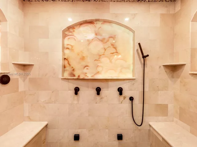 Apartment for sale  Unit #OS35C - photo 5649385