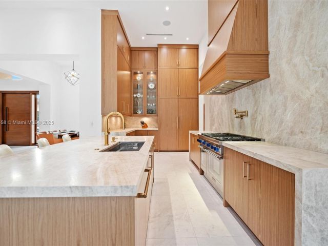 Home for sale at 7775 SW 72nd Ave - photo 6108318