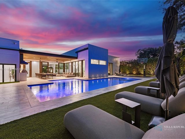 Home for rent at 1941 NE 196th Ter - photo 6121503