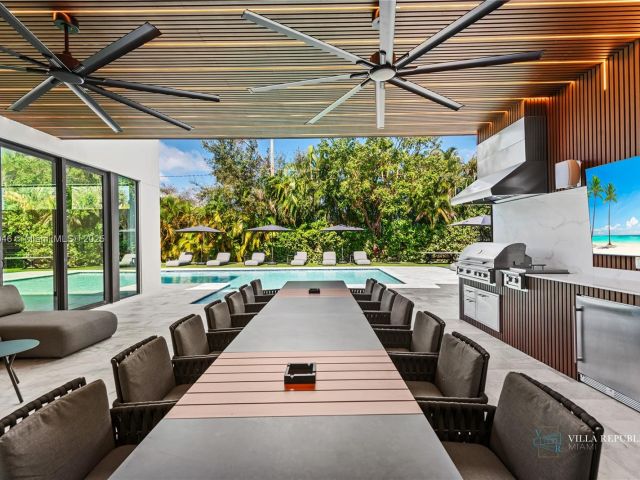 Home for rent at 1941 NE 196th Ter - photo 6121504