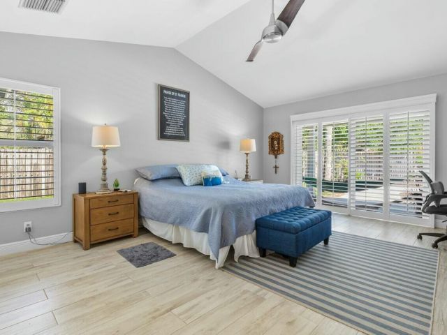 Home for sale at 2047 SW 36th Avenue - photo 5754812