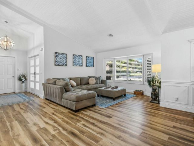 Home for sale at 2047 SW 36th Avenue - photo 5754819