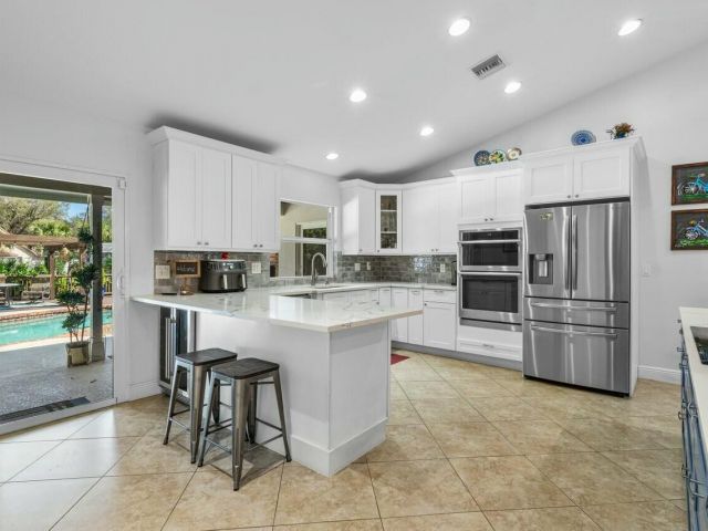 Home for sale at 2047 SW 36th Avenue - photo 5754823