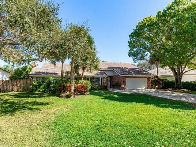 Home for sale at 2047 SW 36th Avenue - photo 5754827