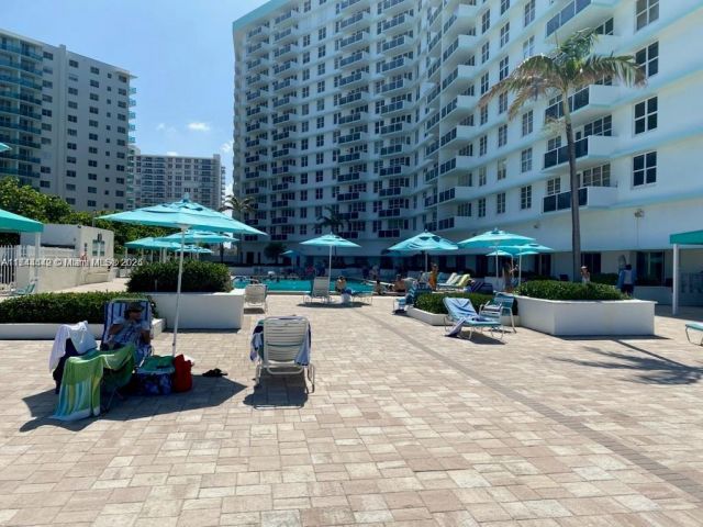 Apartment for sale  Unit #419 - photo 6238601