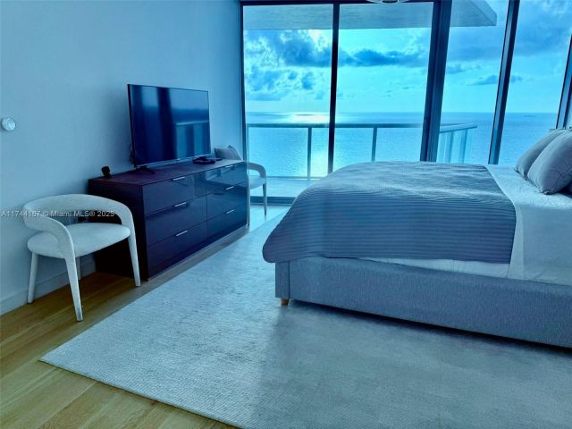 Apartment for sale  Unit #2702 - photo 6268507