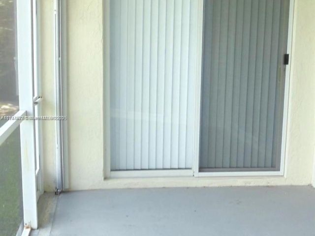 Home for sale at 575 SE 29th Dr - photo 5724655