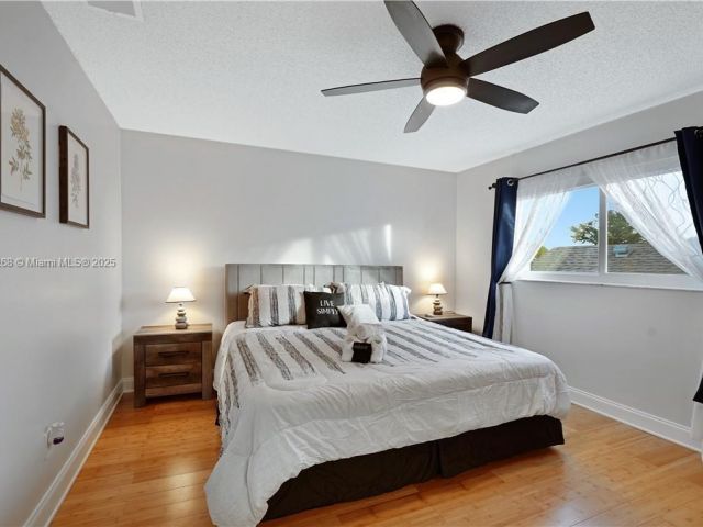 Home for rent at 6863 SW 104th Ct - photo 6186271