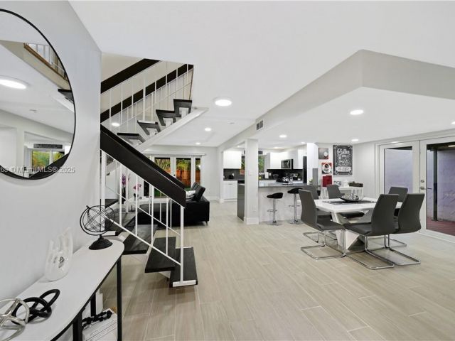 Home for rent at 6863 SW 104th Ct - photo 6186288