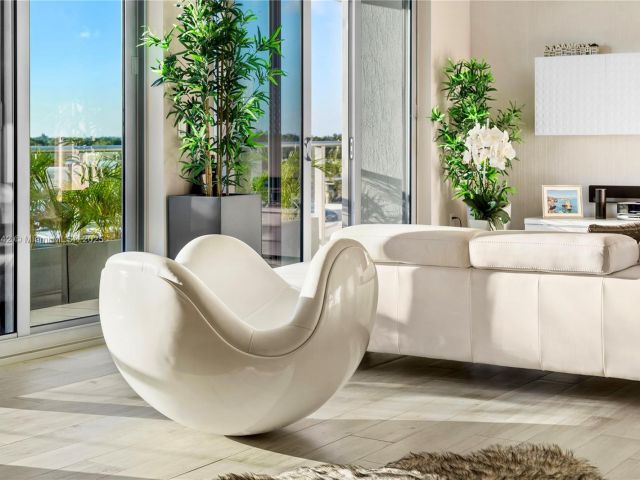 Apartment for sale  Unit #605 - photo 5741437