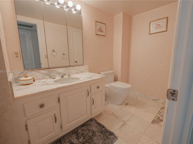 Apartment for rent  Unit #14D - photo 5577919