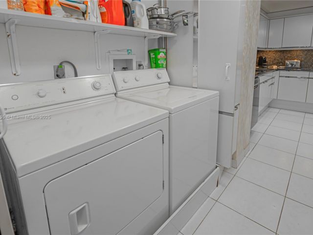 Apartment for rent  Unit #14D - photo 5577929