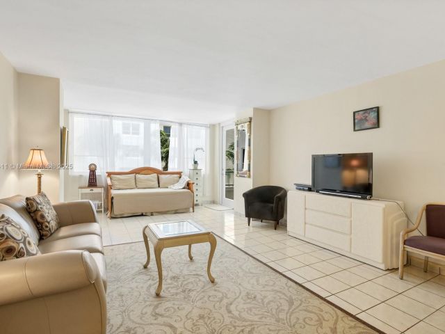 Apartment for sale  Unit #724 - photo 5714526