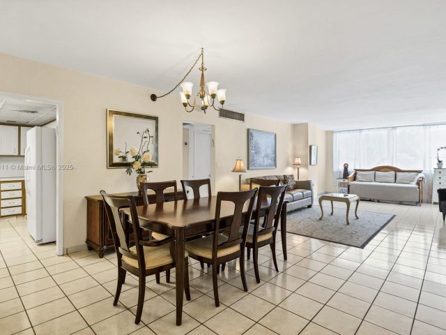 Apartment for sale  Unit #724 - photo 5714531