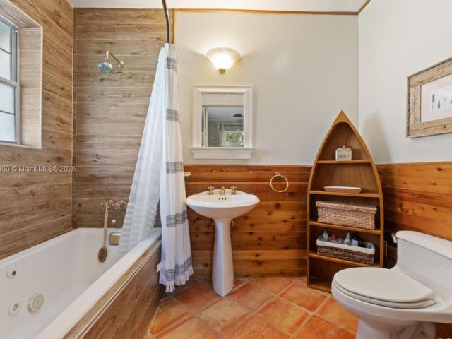 Home for sale at 37255 SW 214th Ave - photo 5704187