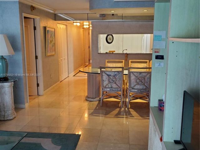 Apartment for sale  Unit #1902 - photo 5689132