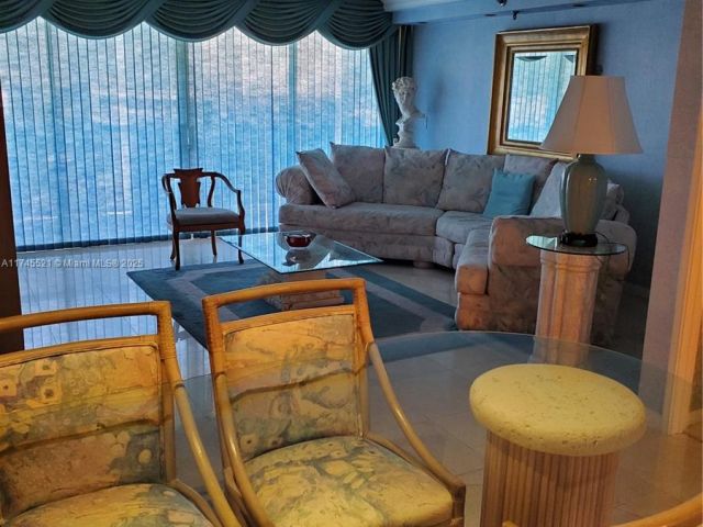 Apartment for sale  Unit #1902 - photo 5689133