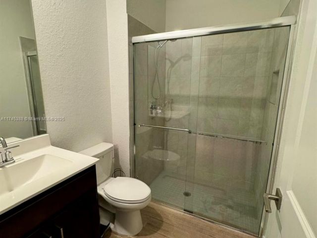 Home for rent at 848 SE 17th St 0 - photo 5841047