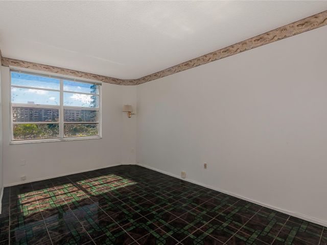 Apartment for sale  Unit #2E - photo 5676626