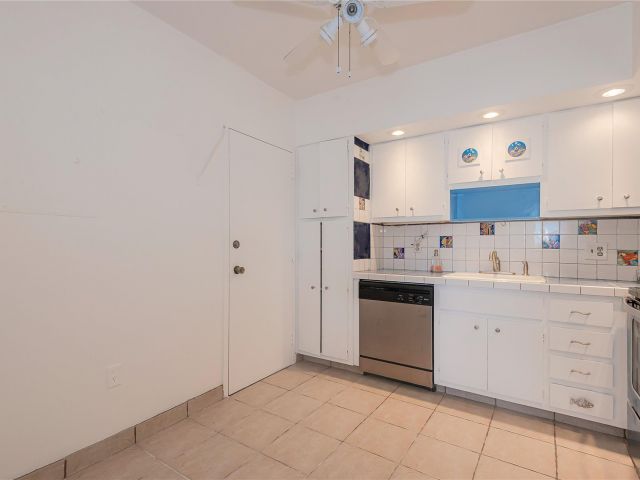 Apartment for sale  Unit #2E - photo 5676630