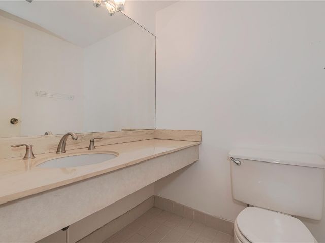 Apartment for sale  Unit #2E - photo 5676631