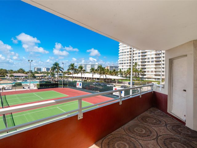 Apartment for sale  Unit #2E - photo 5676642