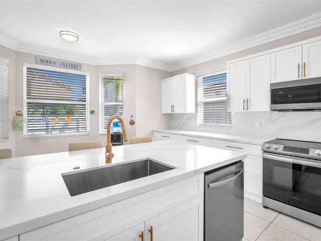 Home for sale at 1447 NW 159th Ln - photo 6250437