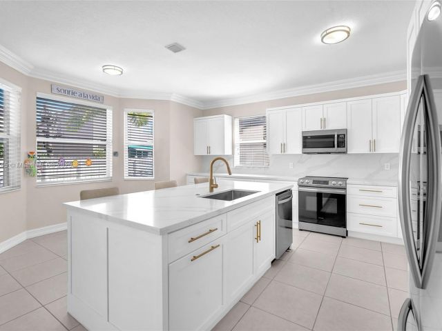 Home for sale at 1447 NW 159th Ln - photo 6250439