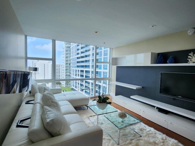 Apartment for sale  Unit #1214(door1203) - photo 6096194