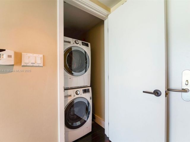 Apartment for sale  Unit #1214(door1203) - photo 6096204