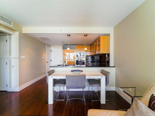 Apartment for sale  Unit #1214(door1203) - photo 6096208