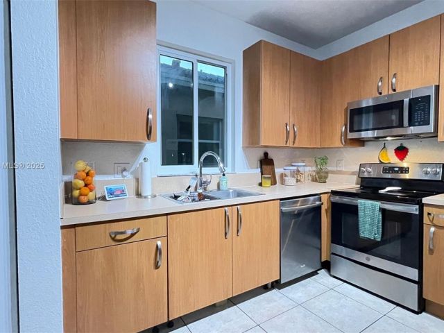 Home for sale at 3772 NE 9th Ct - photo 6118304