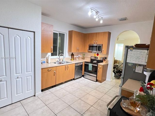 Home for sale at 3772 NE 9th Ct - photo 6118305