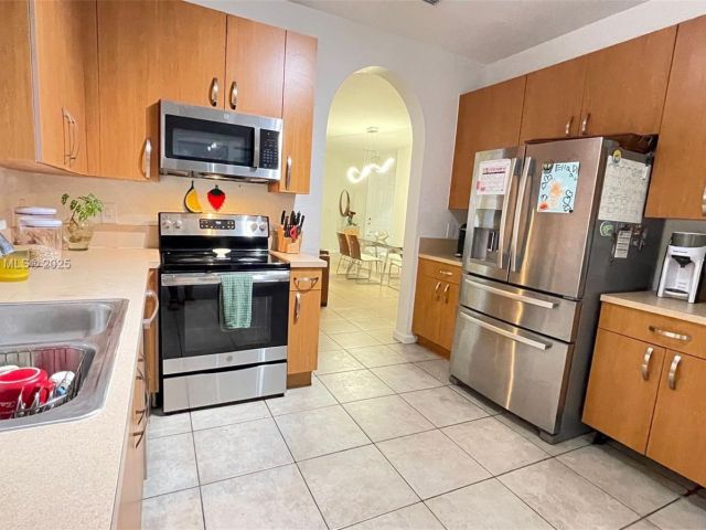 Home for sale at 3772 NE 9th Ct - photo 6118306