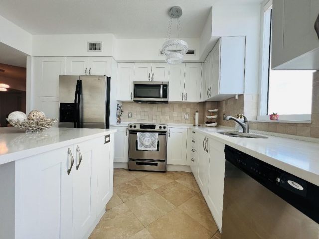 Apartment for sale  Unit #706W - photo 6029163